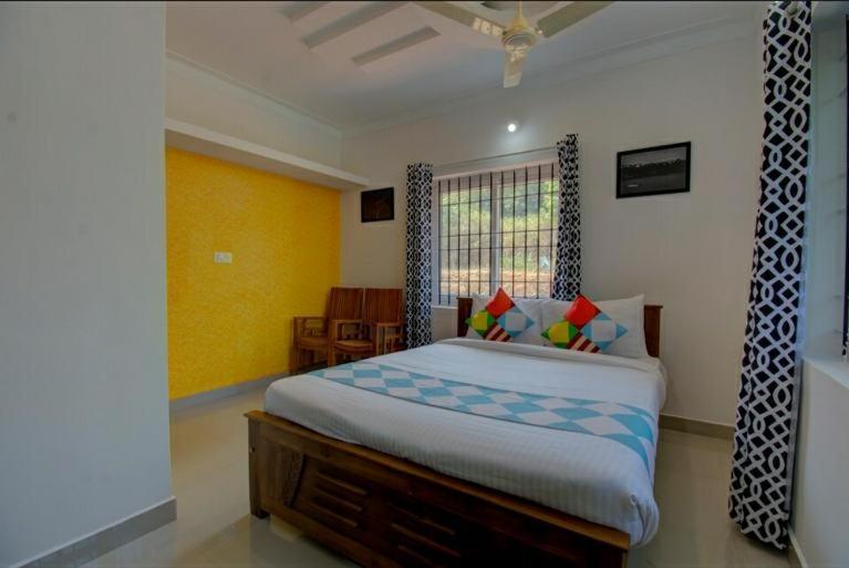 Coorg Vacation Stay มาดิเครี ภายนอก รูปภาพ